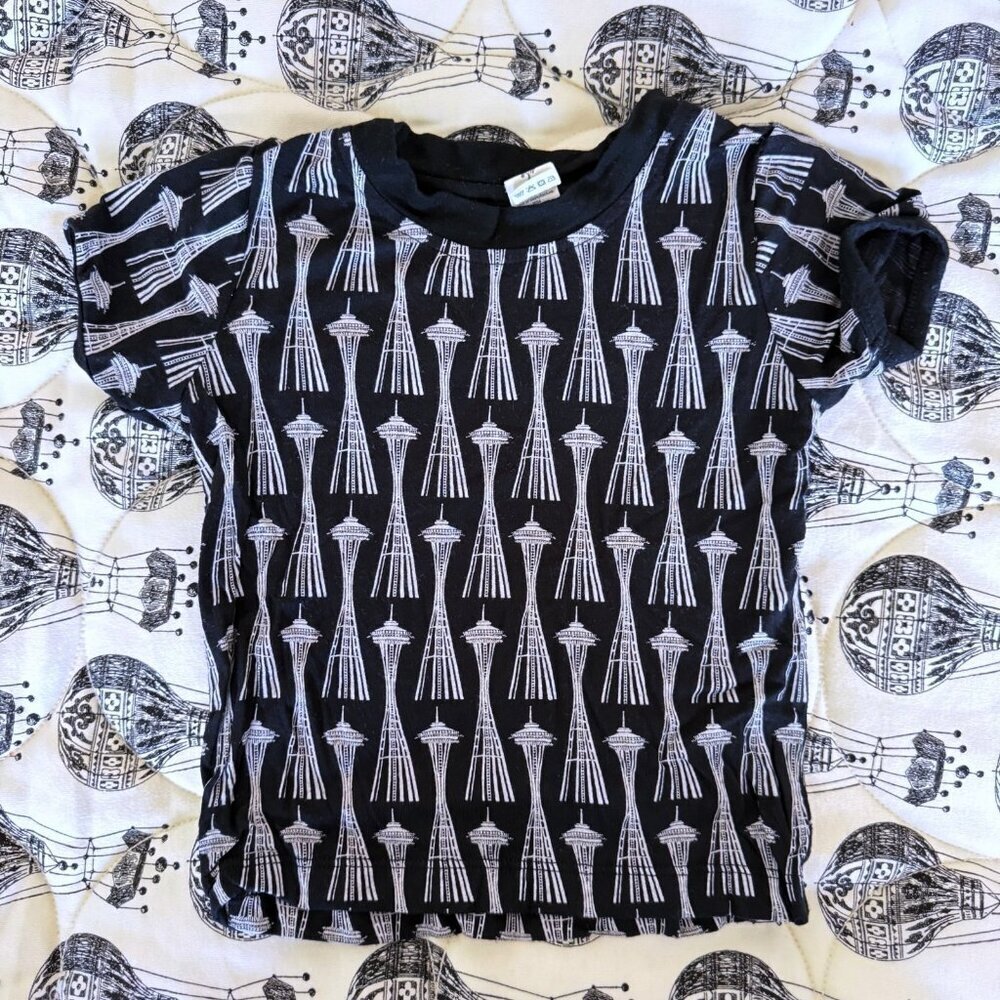 3 for $20 Kate Quinn Organics Space Needle baby t-shirt 12-18 months